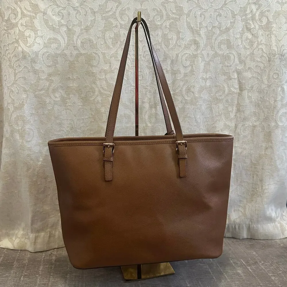 Michael Kors Jet Set Medium Travel Tote Bag Brown Saffiano Leather Zip Top - Picture 6 of 11